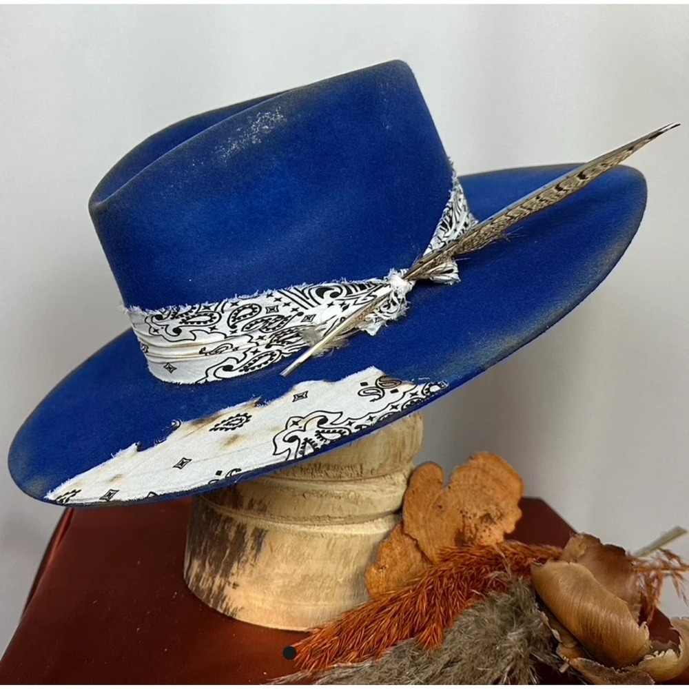 REV RAN Hats Royal Blue Western Hat Bandana Feather Accent Size 7‎